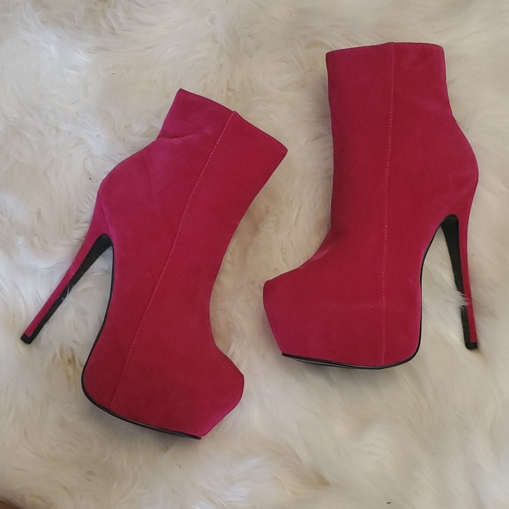 Fuschia Suede Booties!!!